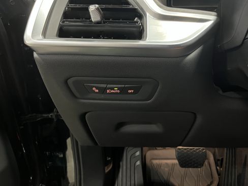 Used 2024 BMW X5 xDrive40i w/ Parking Assistance Package image 24