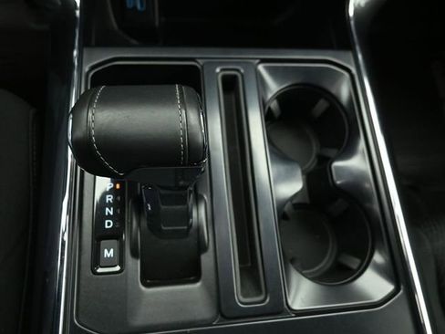 Certified 2022 Ford F150 XLT w/ Equipment Group 302A High image 18