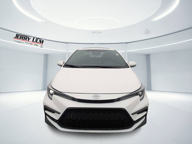 Used 2024 Toyota Corolla XSE FWD image 8