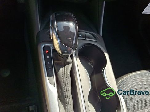Used 2025 Buick Envista Preferred w/ Convenience I Package FWD image 15