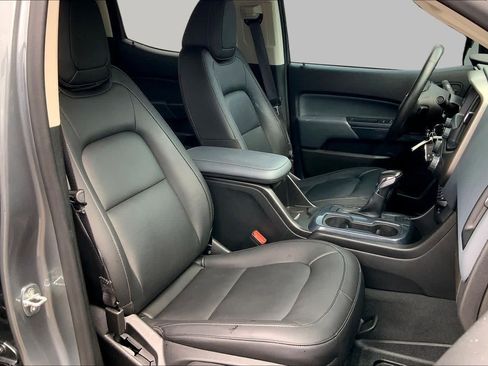 Used 2022 Chevrolet Colorado Z71 RWD image 8