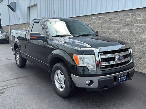 Used 2013 Ford F150 XLT w/ Mid Equipment Group AWD/4WD image 2