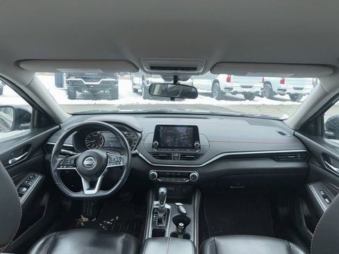 Used 2020 Nissan Altima 2.5 SR image 31