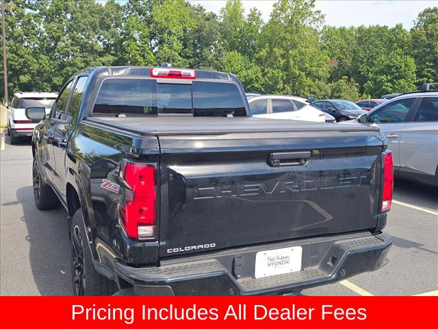 Used 2024 Chevrolet Colorado Z71 w/ Z71 Convenience Package 2 AWD/4WD image 8