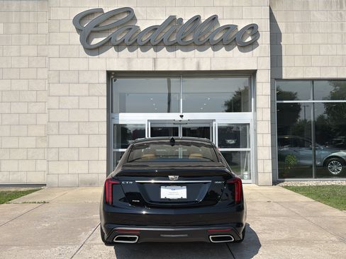 Used 2025 Cadillac CT5 Premium Luxury w/ Platinum Package AWD/4WD image 6
