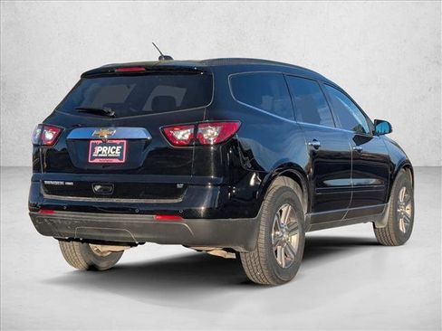Used 2017 Chevrolet Traverse LT image 5