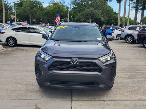 Used 2025 Toyota RAV4 XLE w/ Convenience Package FWD image 2