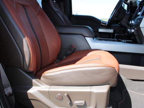 Used 2022 Ford F350 King Ranch w/ King Ranch Ultimate Package image 16