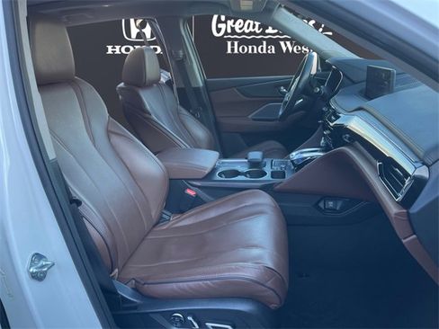 Used 2023 Acura MDX SH-AWD w/ Advance Package image 14
