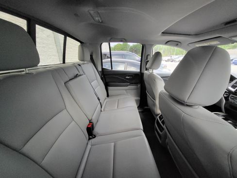 Used 2020 Honda Ridgeline RTL-E image 9