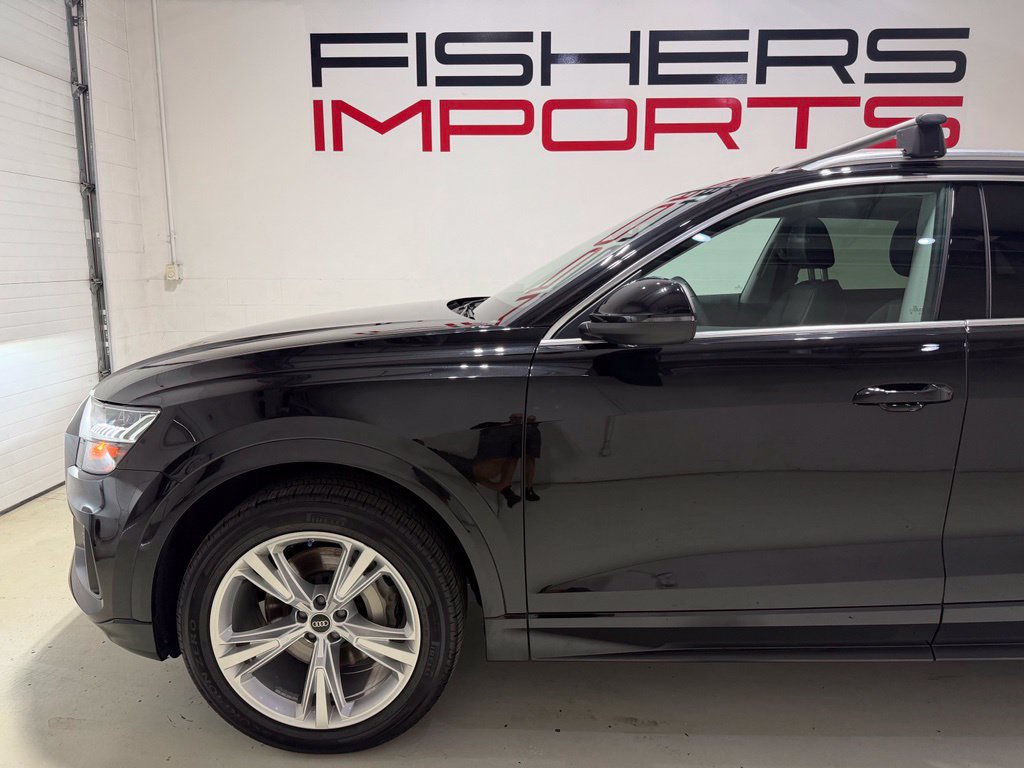 Used 2023 Audi Q8 Premium AWD/4WD image 5