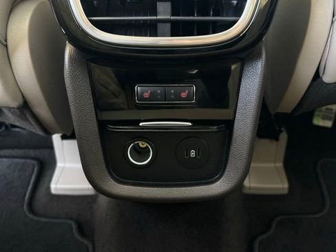 Certified 2023 Lincoln Nautilus Reserve w/ Luxury Package image 24