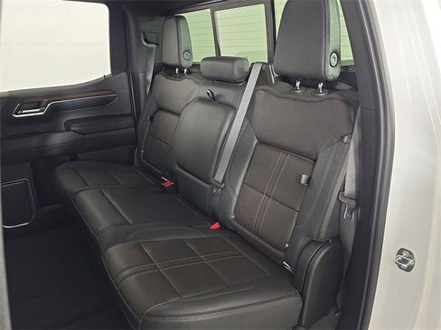 Certified 2023 Chevrolet Silverado 1500 High Country w/ Technology Package image 21