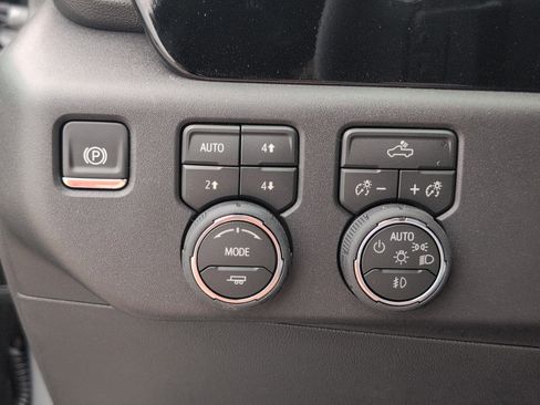 New 2026 Chevrolet Silverado 1500 LT Trail Boss AWD/4WD image 28
