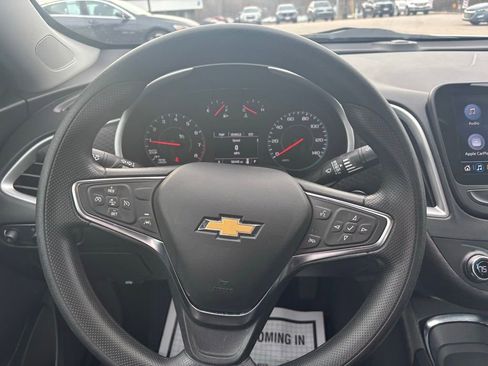 Used 2024 Chevrolet Malibu LT FWD image 16