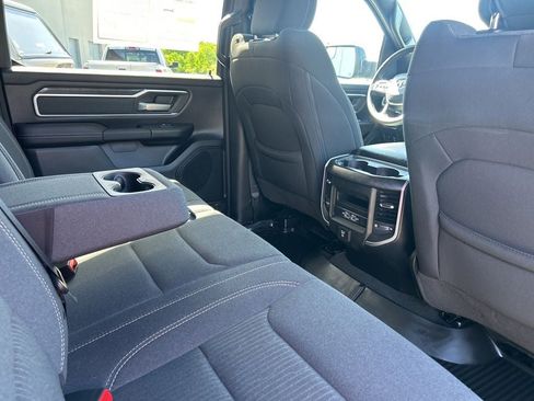 Used 2022 RAM 1500 Big Horn AWD/4WD image 25