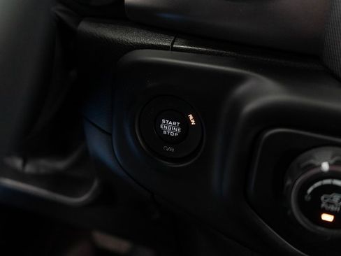 Used 2020 Jeep Wrangler Unlimited Sport S image 29