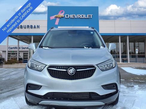 Used 2018 Buick Encore Preferred image 2