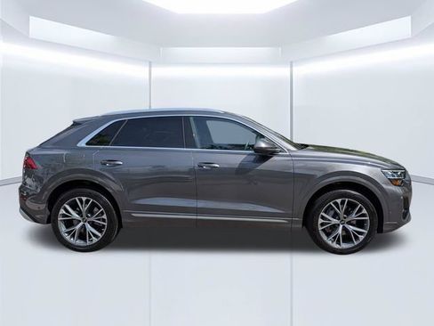 Used 2025 Audi Q8 Premium Plus AWD/4WD image 3