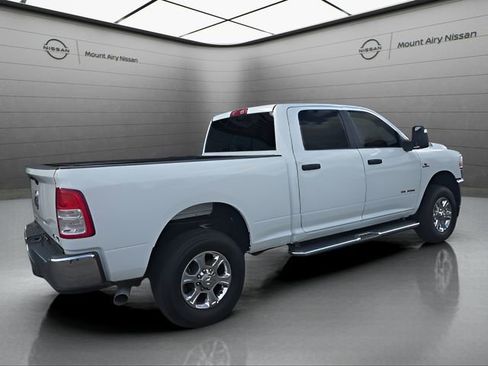 Used 2024 RAM 2500 Big Horn AWD/4WD image 4