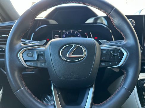 Used 2024 Lexus NX 250 FWD image 27