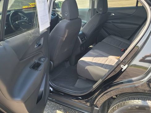 Used 2022 Chevrolet Equinox LT FWD image 25