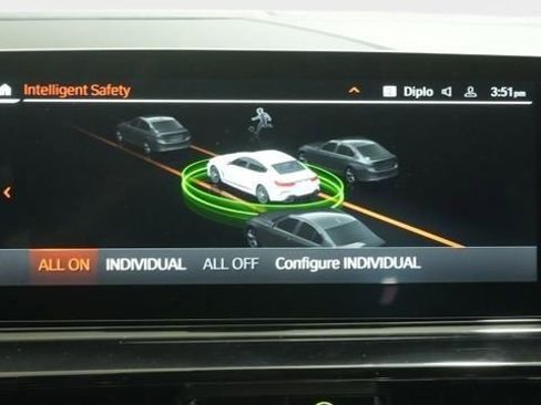 Certified 2022 BMW M850i Gran Coupe xDrive image 33