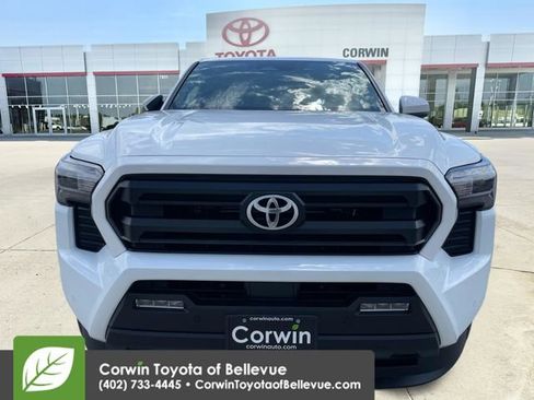New 2026 Toyota Tacoma SR5 AWD/4WD image 9
