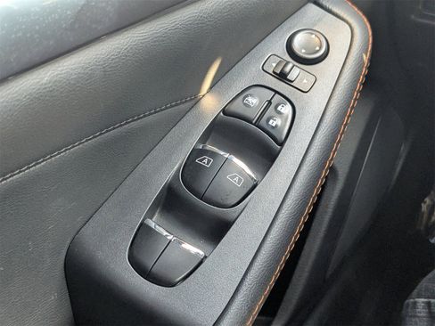 Used 2023 Nissan Maxima SR w/ Sport Mat Group image 29