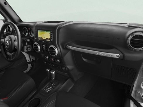 Used 2016 Jeep Wrangler Unlimited Rubicon w/ Max Tow Package AWD/4WD image 47