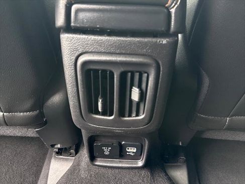 Used 2019 Jeep Compass Latitude AWD/4WD image 27