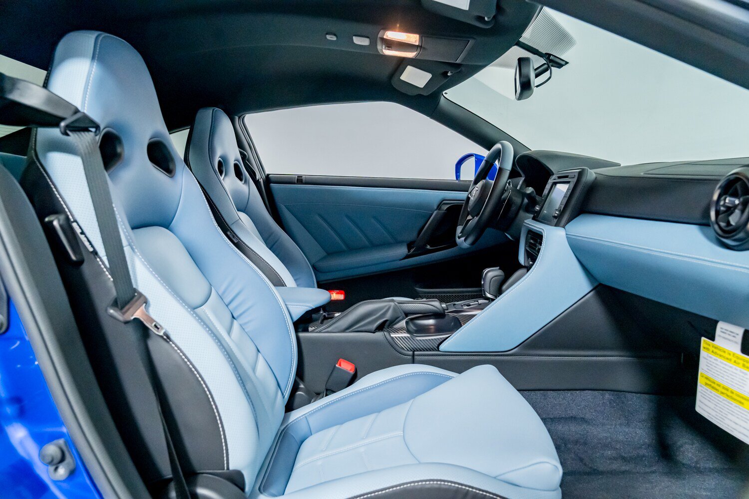 Used 2024 Nissan GT-R w/ Floor Mat Package AWD/4WD image 27