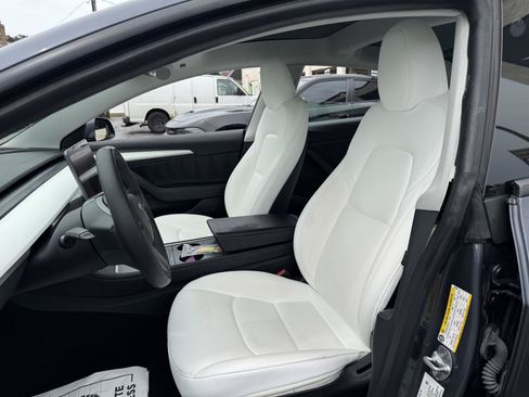 Used 2023 Tesla Model 3 Standard Range RWD image 23