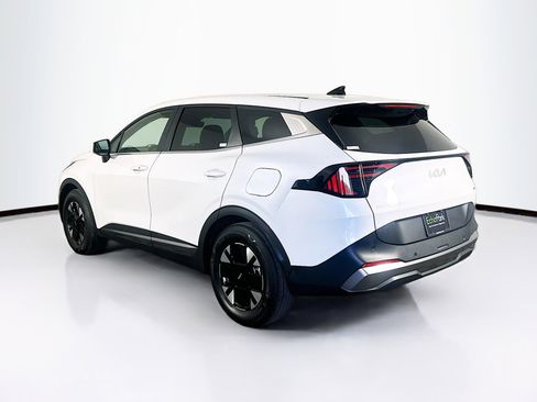 Used 2026 Kia Sportage LX FWD image 5