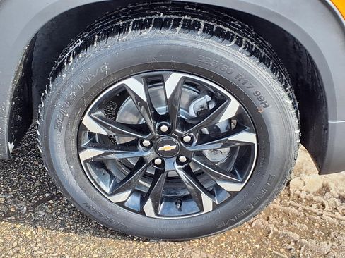 Used 2023 Chevrolet TrailBlazer LT image 25