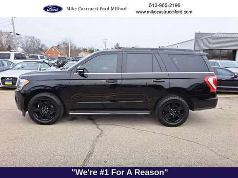 Certified 2021 Ford Expedition XLT image 2