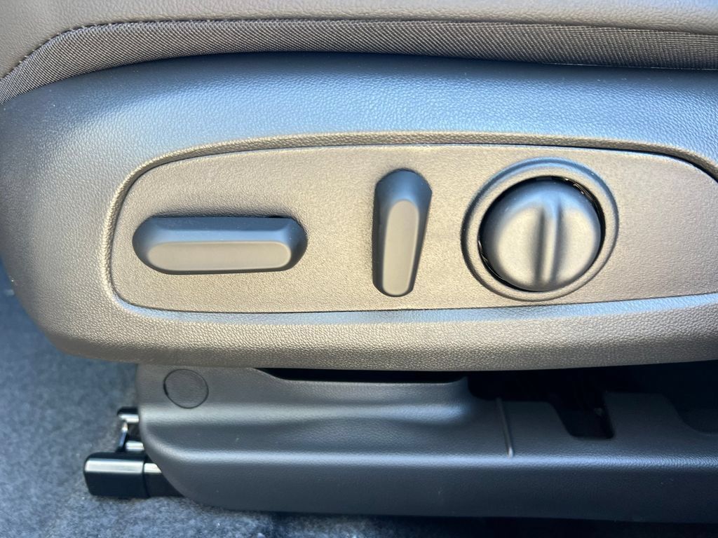 New 2026 Buick Envista Preferred w/ Convenience I Package FWD image 7