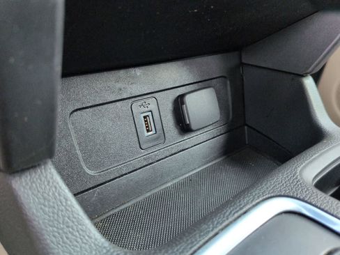 Used 2018 Ford Escape SEL image 27