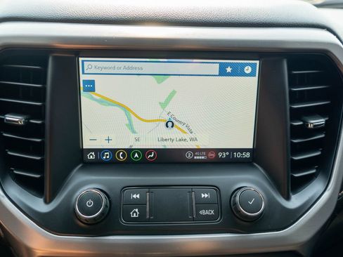 Used 2021 GMC Acadia AT4 w/ Technology Package AWD/4WD image 27