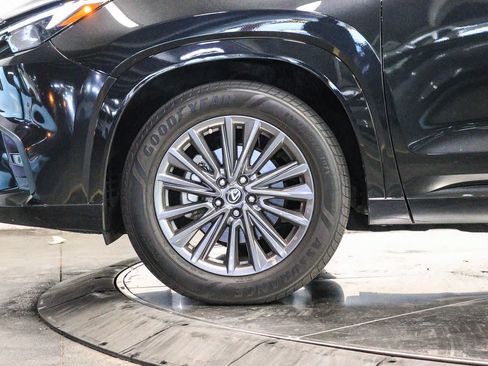 Certified 2025 Lexus TX 350 FWD w/ Convenience Package image 9