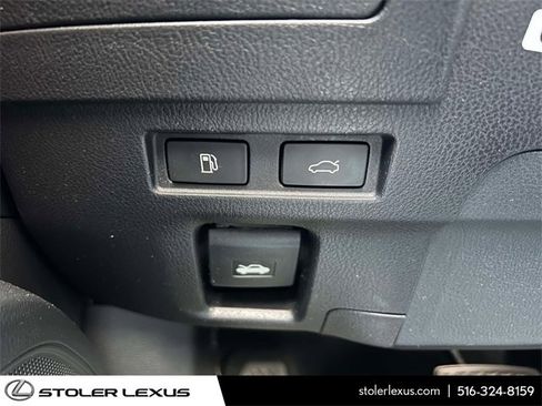 Used 2019 Lexus ES 350 image 25