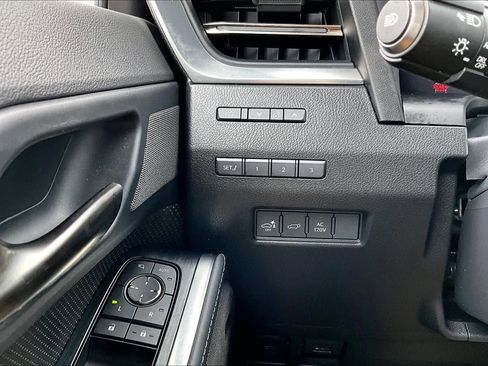 Used 2024 Lexus GX 550 AWD/4WD image 36