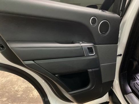 Used 2020 Land Rover Range Rover Sport HSE Dynamic image 67