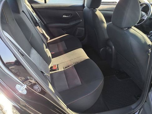 Used 2023 Nissan Sentra SR w/ Electronics Package FWD image 31