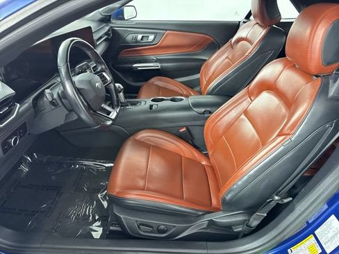 Used 2024 Ford Mustang Premium RWD image 4