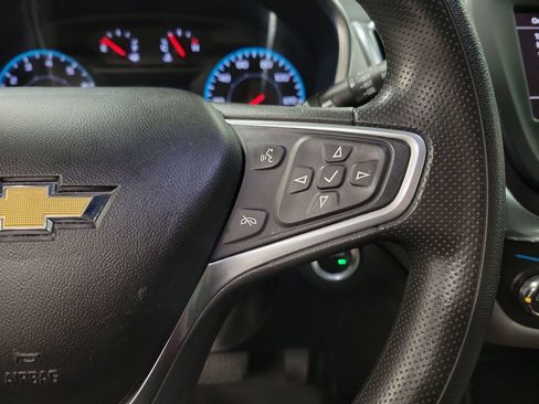 Used 2022 Chevrolet Equinox LS w/ LPO, Floor Liner Package AWD/4WD image 24
