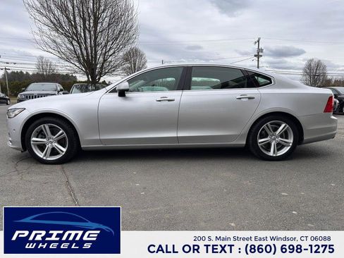 Used 2018 Volvo S90 T5 Momentum w/ Convenience Package image 4
