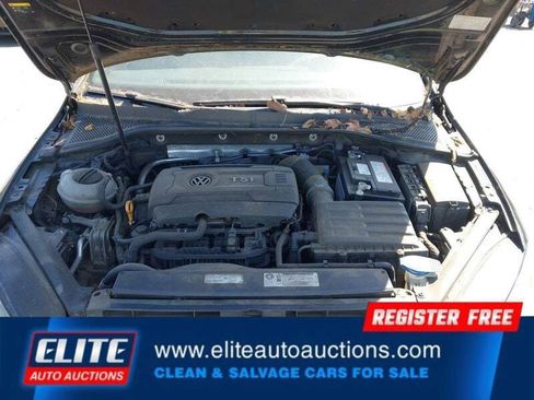 Used 2017 Volkswagen GTI Autobahn FWD image 20