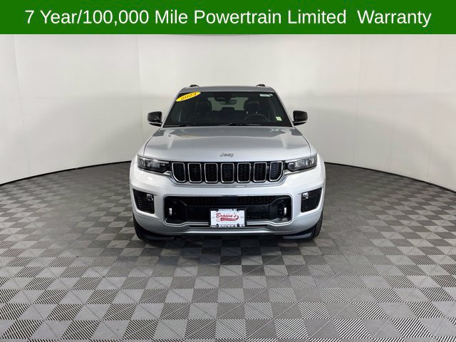 Used 2023 Jeep Grand Cherokee Overland AWD/4WD image 2