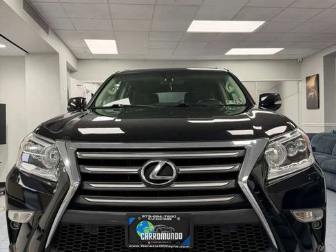 Used 2015 Lexus GX 460 w/ Premium Package AWD/4WD image 2